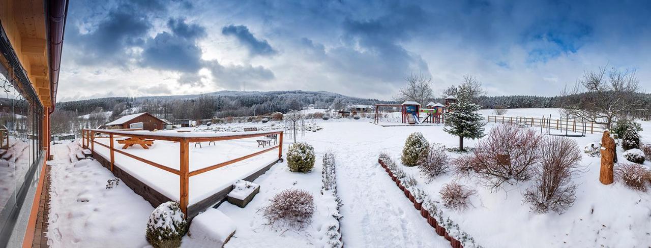 Penzion U Sevcu Hotel Holubov Екстериор снимка